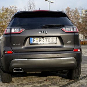 (Achter/»kfz-betrieb«)