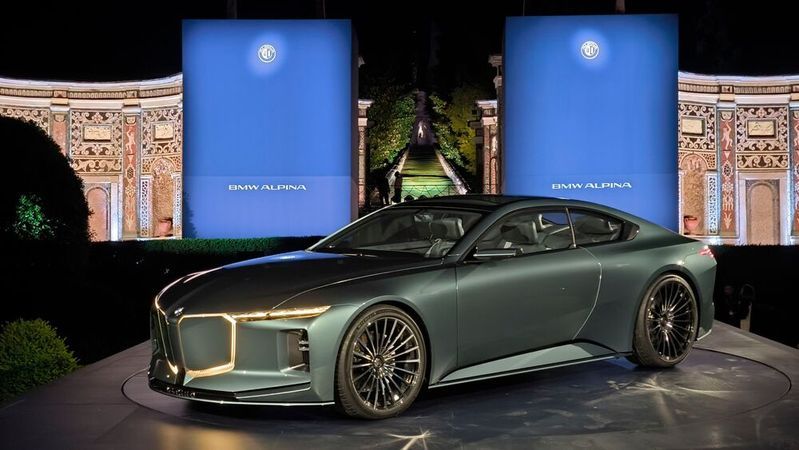 BMW unveiled the Vision Alpina in the garden of the Villa d'Este on Lake Como(Image: SP-X/Mario Hommen)