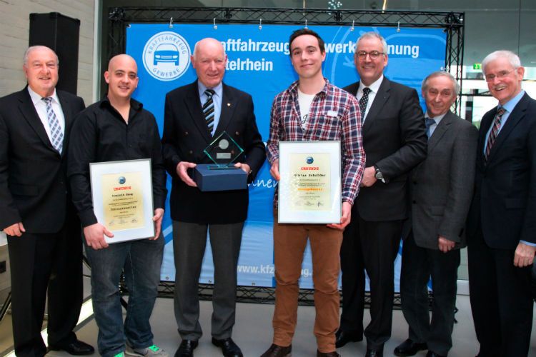 Glänzten als Prüfungsbeste bei der Kfz-Innung Mittelrhein: (v.li.) Obermeister Hans-Werner Norren, Innungszweiter Dominik Kaup, Prüfungsvorsitzender Siegfried Blüml, Innungsbester Niklas Schröder, Vizepräsident Mark Scherhag, stellv. Obermeister Hans-Georg Loser, Hauptgeschäftsführer Kalrheinz Gaschler. (Foto: Kfz-Innung)