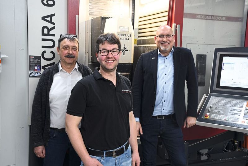 Haben für die Einzel- und Kleinserienfertigung in Hüllhorst ein leistungsfähiges, flexibles Konzept entwickelt: Reiner Hartmann, Jan Heidkamp und Michael Jürging (von links). (Bild: Gressel)