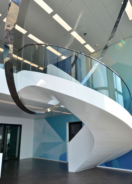 Am Ende kann dann so eine ungewöhnliche aber augenfällige Treppe bei Metallarts dabei herauskommen. (Bild: Metallarts)