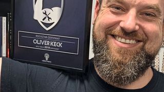 Kfz-Unternehmer Oliver Keck hat es geschafft, sich und seine Werkstatt auf der Social-Media-Plattform Facebook erfolgreich zu vermarkten.  (Bild: Oliver Keck)
