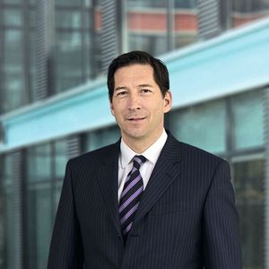 Michael Dohrmann, Partner Life Science & Healthcare bei Deloitte: „Bevor die Vorteile des IoMT spürbar zum Tragen kommen können, muss die Infrastruktur verändert und modifiziert sowie eine allgemeine Akzeptanz geschaffen werden.“(Bild:  Deloitte)