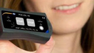 Das Gerät „PCE-VDL 16I“ der PCE Deutschland GmbH soll der Überwachung per Sensor von Server-Räumen dienen.  (PCE Deutschland GmbH)