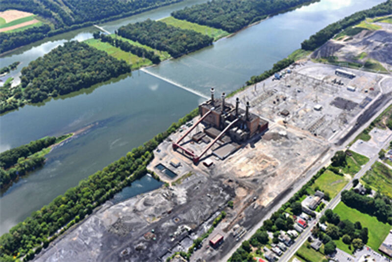 Auf dem Gelände am Susquehanna River, auf dem das Gas- und Dampfturbinenkraftwerk Hummel Station entstehen wird, befindet sich des stillgelegte Kohlekraftwerks Sunbury. (Bild: Panda Power Funds)