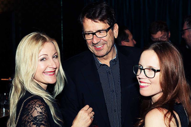 (v. l.) Moderatorin Barbara Osthoff, Dr. Wolf Groß, IsarnetzWebwoche München und Nicole Prenter (Bild: WZN)