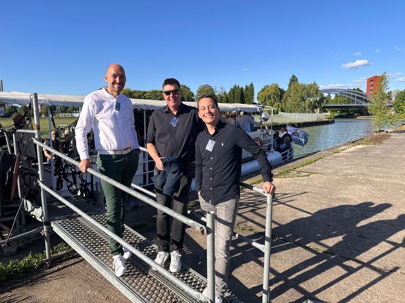 Ob die Decken auch hoch genug sind? Das wird das LG-Team gleich herausfinden. (Bild: Vogel IT-Medien)