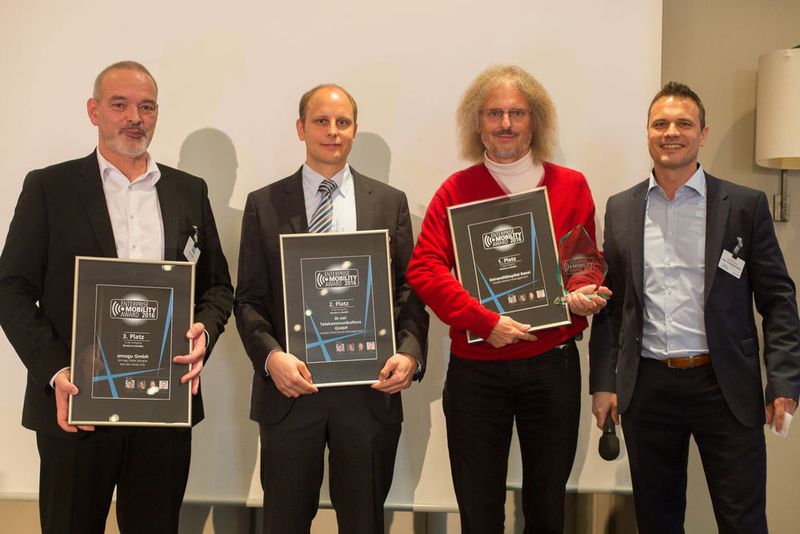 Die Sieger der Kategorie Workforce Mobility (v.l): Mobile Device Management, Universitätsspital Basel (Roberto Bertazzi), Mobiles Field Force Management, M-net Telekommunikations GmbH (Timo Botzenhardt), Amagu EMM Sphere bei der Linde AG, amagu GmbH (Armin Kobler). (www.offenblen.de)