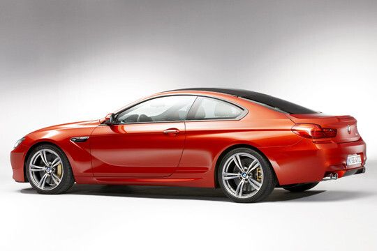 ... kann aber auf Wunsch auf 305 km/h angehoben werden. (Foto: BMW)