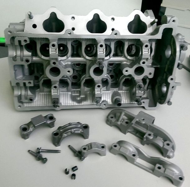 Die Lagerdeckelmontage wird überwiegend in der Automobilindustrie in den Fertigungslinien für Zylinderköpfe, -blöcke und Zylinderkopfhauben eingesetzt. (Bild: bartsch Gmbh)