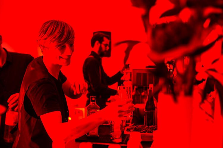 Der Eröffnungsabend zog sich bis in die Nacht.  (Bild: Autohaus Berolina)