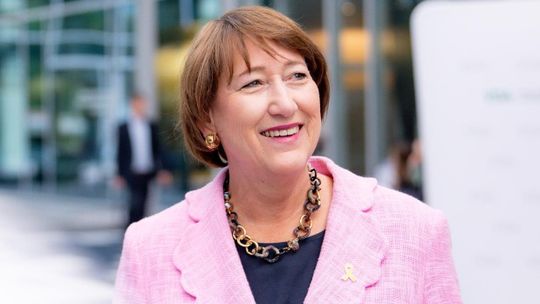 VDA President Hildegard Müller  welcomes the recent EU-US statement on the trade agreement as a significant step toward.(Image:  VDA)