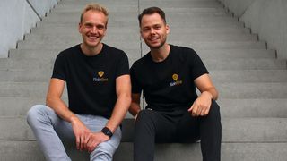 Die beiden RideBee-Gründer Lukas Mohs und Fabian Seitz bieten ihre Mobilitätsplattform seit 2018 an.  (RideBee)