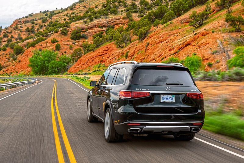 Zu den klassischen Konkurrenten des GLS zählen Cadillac Escalade oder Lincoln Navigator. Neuerdings hat auch BMW mit dem X7 ein vergleichbares Modell im Angebot. (Daimler)
