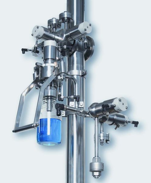 Mit dem Norit Südmo System AsepticPro lassen sich Volumina bis zehn Milliliter pro Entnahmetaktung ziehen.  (Bild: Südmo)