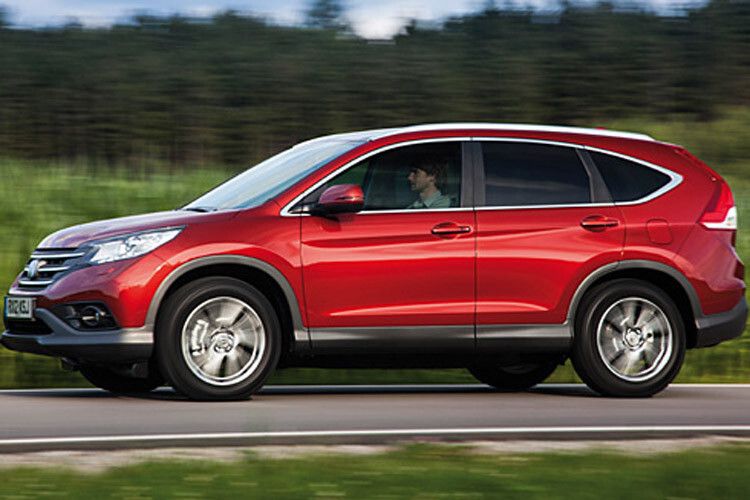 Der neue CR-V ist zwar 5 mm kürzer und 30 mm niedriger als das Vorgängermodell, der Innenraum ist jedoch noch genauso groß. (Foto: Honda)