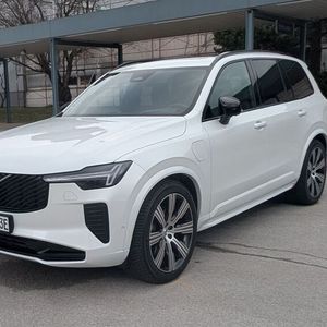 Auch das Scheinwerfer-Design hat der Hersteller verfeinert.(Bild:  Mauritz – VCG)