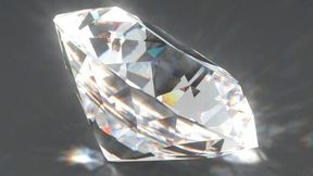 Diamant ist das härteste Material, das der Mensch kennt. Brillant ist auch die Entwicklung von Mikrochips. Doch die Qualitätssicherung, um verlustreichen Ausschuss zu vermeiden, hinkt. Das bayerische Start-up Quantum Diamonds hat nun viel Geld erhalten, um dem Problem zu begegnen ... (Bild: van Breuden)