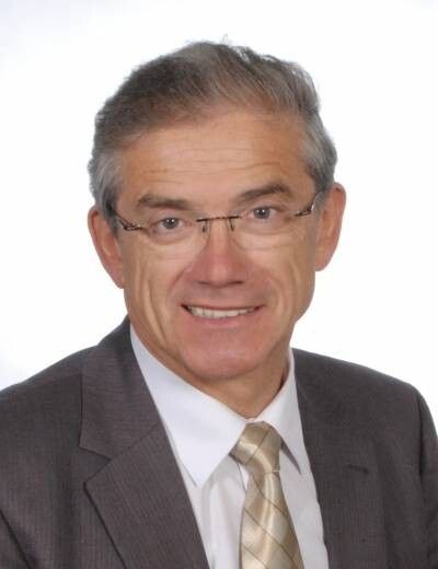 Prof. Dr.-Ing. Eberhard Abele, Leiter des Darmstädter PTW, untersucht im Projekt Eta-Fabrik das Zusammenspiel von Gebäuden, technischer Gebäudeinfrastruktur und Produktionsmaschinen. (Bild: PTW)