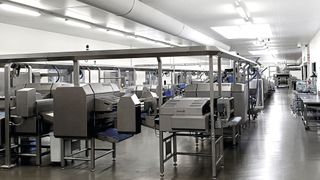 Vollautomatische Produktionsanlagen für Bäckereibetriebe sind das Spezialgebiet von AMF Bakery Systems.
 (Bild: AMF Bakery Systems)