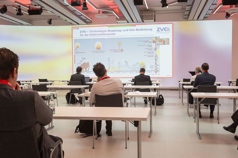 Steckverbinder: Impressionen vom 15. Anwenderkongress Steckverbinder im Würzburger VCC 2021. (Bild: VCG/Stefan Bausewein)