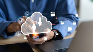 cloud-deemerwha-20studio-adobestock-573175243-neu-900x506v1 (Bild: © Deemerwha studio/stock.adobe.com)