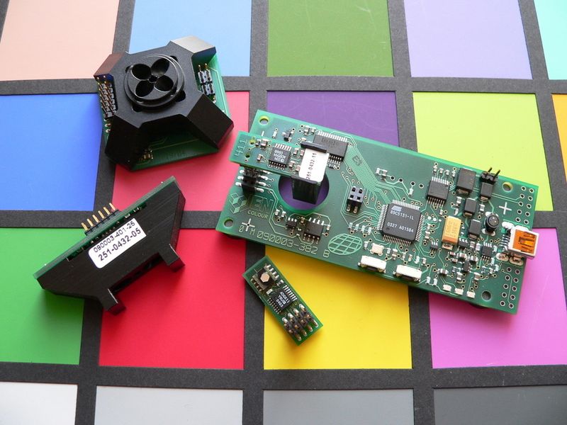 Jencolor-Produktfamilie mit ICs, Funktionsboards und Software (Archiv: Vogel Business Media)
