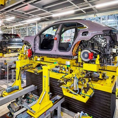 The SOP for the electric Macan (here at the Porsche plant in Leipzig) has been postponed multiple times. This is common for new electric cars in Europe and a problem for local suppliers, according to a recent Berylls study. (Image:Porsche AG)