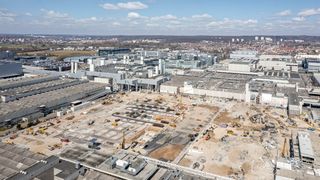 Mercedes-Benz baut am Standort Sindelfingen eine neue Lackiererei. (Bild: Mercedes-Benz)