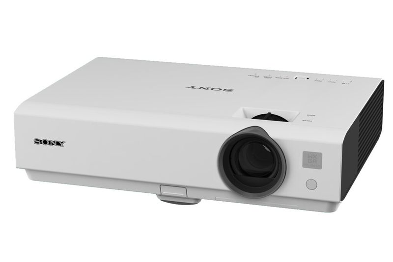 Die Sony-Projektoren der Serie D und der Serie E sind für den Einsatz im Business- beziehungsweise Education-Bereich konzipiert. (Sony)