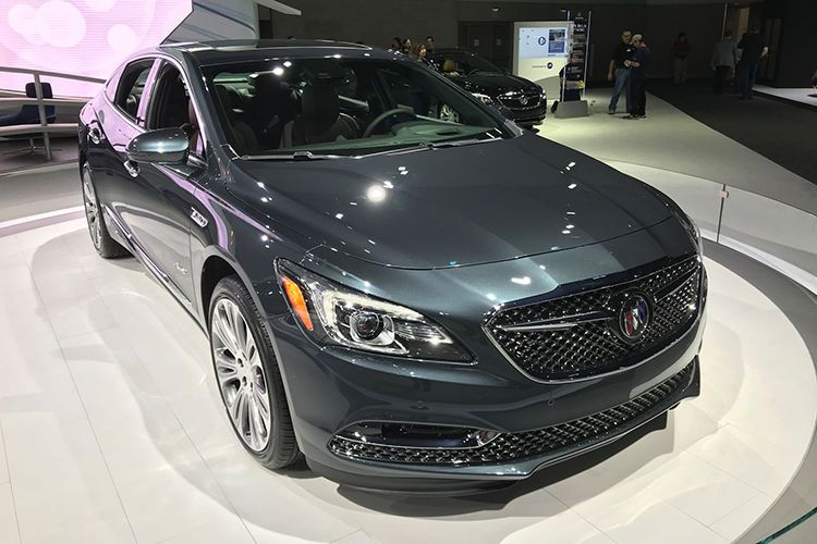 Die GM-Submarke Buick präsentiert den LaCrosse Avenir. (Bild: Grundhoff)