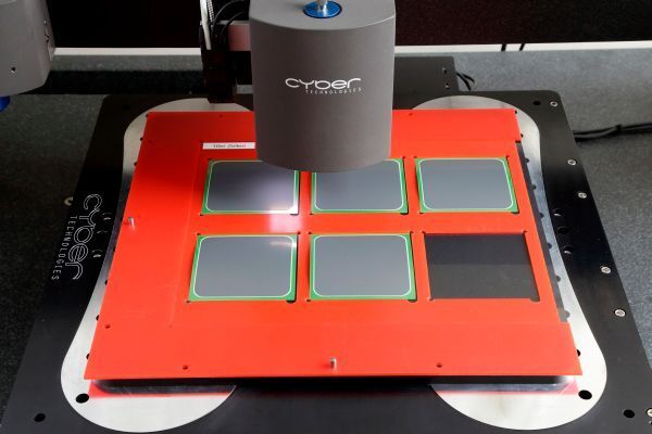 Profilometer: Das Bild zeigt ein sog. Profilometer zur schnellen und genauen Vermessung der Zelloberfläche von Proben. (Forschungszentrum Jülich)