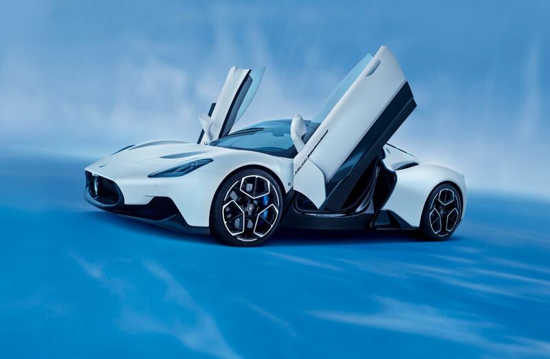 Rund 210.000 Euro werden für den MC20 fällig. (Bild: Maserati)