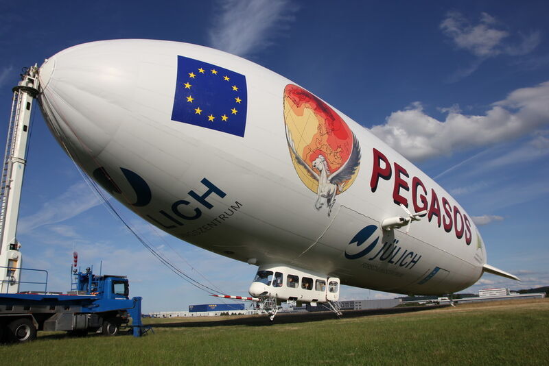 Im Juni 2012 erhob der Zeppelin Daten unter anderem in Italien über der Po-Ebene. (Bild: Forschungszentrum Jülich)