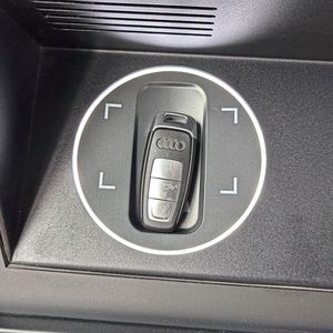 Die Audi-Servicestation vom Hersteller KEBA (früher Kemas) kann sogar Schlüssel auslesen. Auch die Bezahlung ist hier möglich. Derzeit wird eine digitale Auftragsbestätigung (Home-Check-in) ausgerollt. (Bild: Rosenow – VCG)