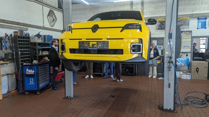 RDB steht als Abkürzung für Renault-Dacia-Brunkhorst. Zu Beginn hatte das Portal einen starken Fokus auf die beiden Marken, mittlerweile sind deren Fahrzeuge in der Unterzahl. (Bild: Simon – VCG)
