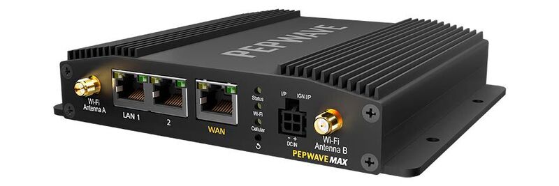 Der Peplink Max BR1 Pro 5G besitzt u.a. einen 2,5-Gigabit-WAN-Port sowie zwei Gigabit-LAN-Ports.