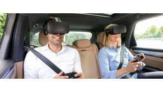 Das Start-up Holoride bietet ein VR-Unterhaltungsprogramm für die Rückbank.  (Porsche)