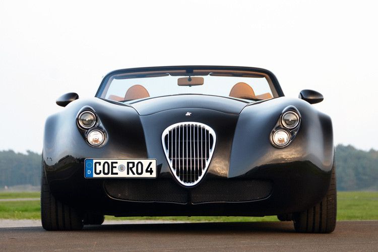 Erkennbar sind die Wiesmann-Fahrzeuge auch heute noch am dominanten Kühlergrill. (Foto: Wiesmann)