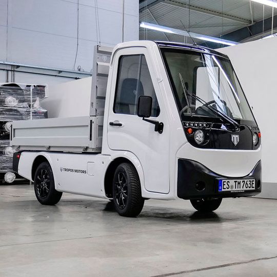 Marktstart in Deutschland: Tropos Motor Europe produziert in Herne elektrifizierte leichte Nutzfahrzeuge.(Bild:  Tropos)