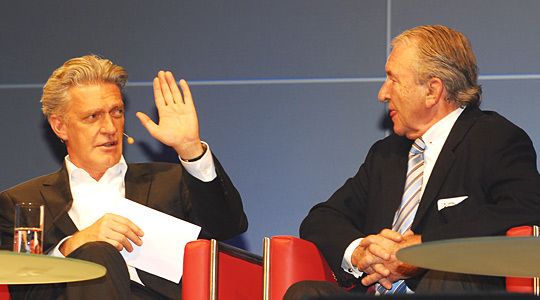 Er diskutierte leidenschaftlich mit Moderator Dieter Mohr. (Archiv: Vogel Business Media)