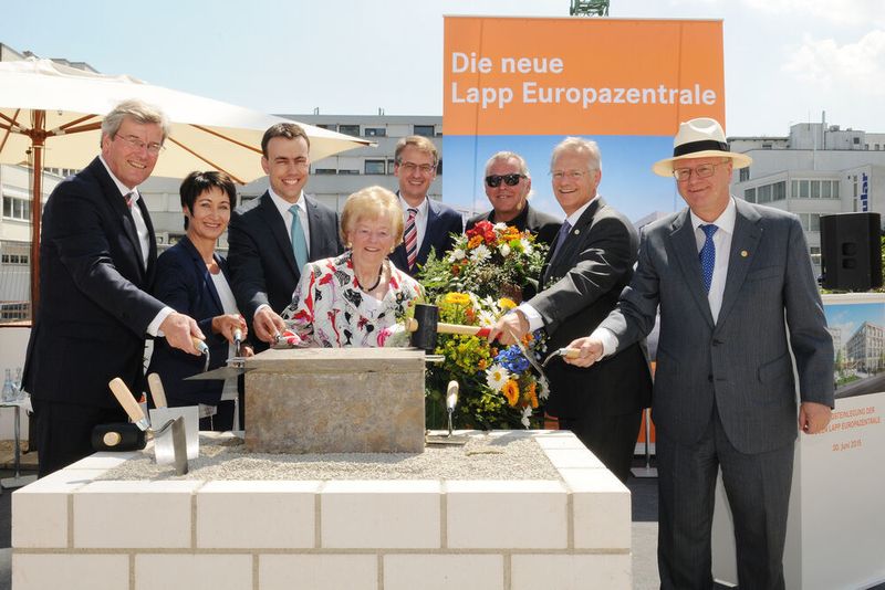 Grundsteinlegung der Lapp-Europazentrale. (Guenter E.Bergmann/Lapp)