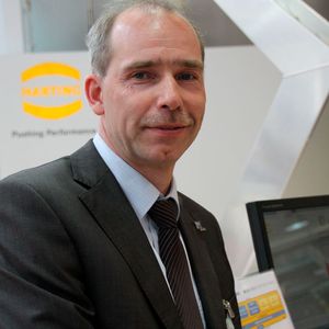 „Wir haben die MICA echtzeitfähig gemacht mit einem RT-Patch. Die Lösung ermöglicht es, Prozesse strikt nacheinander abzuarbeiten. Das bietet für den Industrieeinsatz eine gute Anwendung, zum Beispiel für Condition Monitoring.“(Bild:  Karin Pfeiffer)