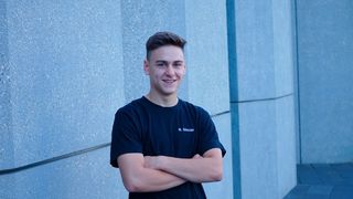 Mario Bässler ist 19 und damit der Generation Z zugeordnet. Uns hat er erzählt, was ihm an seiner Ausbildung bei Trumpf gefällt. (Trumpf)