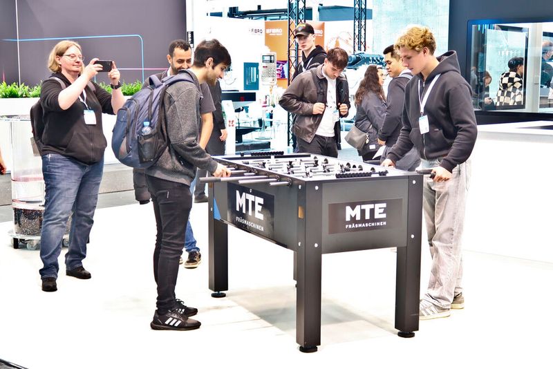 Impressionen von den Messeständen (Bild: Peter Königsreuther)