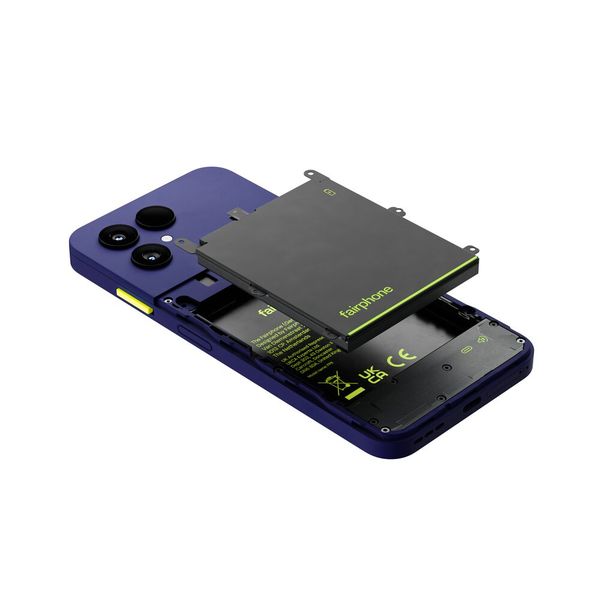 Der Akku beim Fairphone kann einfach ausgetauscht werden. (Bild: Fairphone)