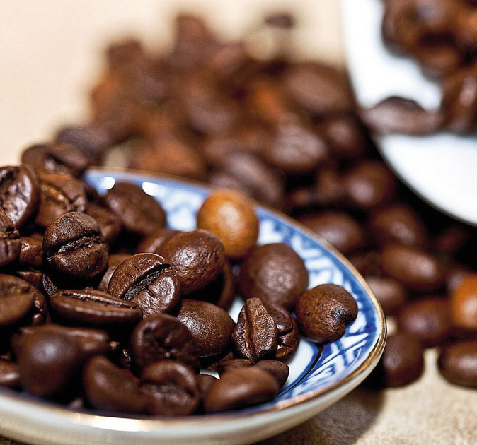 Keine 100 Prozent Arabica: Kaffeef\u00e4lschungen aufgedeckt