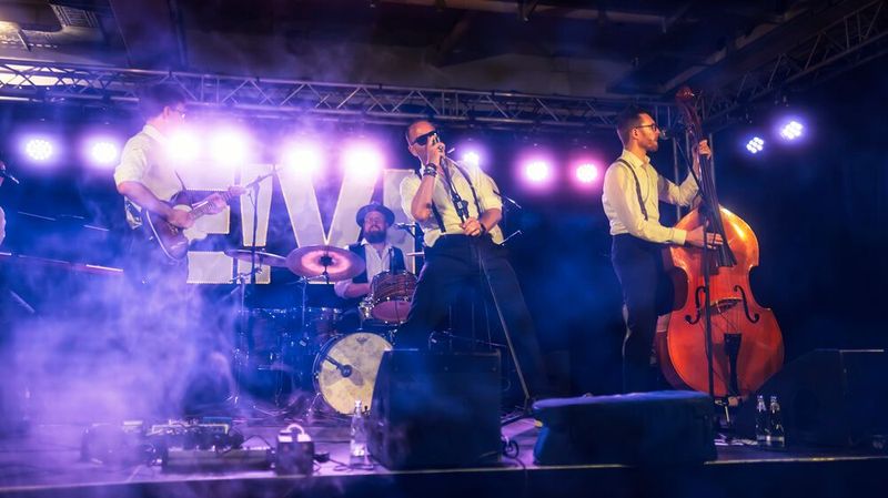 ... kamen in den Genuss eines bunten Rahmenprogramms. (Bild: Schröder Team)