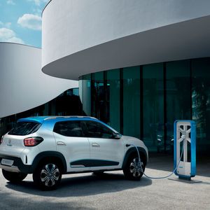 Renault konnte zeigte dazu auch seriennahe Studien wie den K-ZE. Ein elektrisch betriebenes Mini-SUV mit dem Längenmaß eines Twingo.(Bild:  Renault)