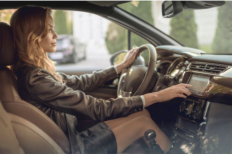 Im Fokus: Vor allem Frauen fahren den DS3, sie haben einen Anteil von etwa 60 Prozent. Beim Cabrio ist der Frauenanteil noch größer. (Foto: DS)